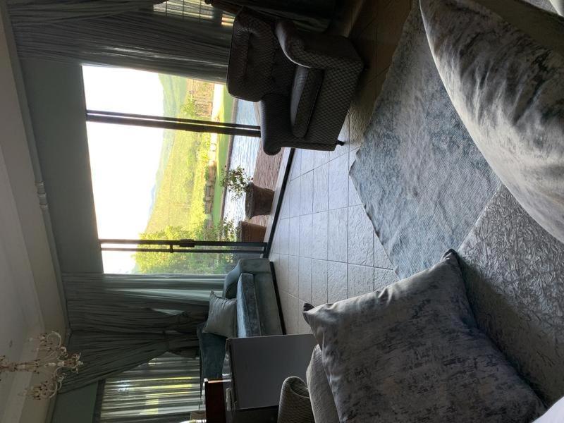 Mountain Rose Guesthouse 루이트리챠드 외부 사진